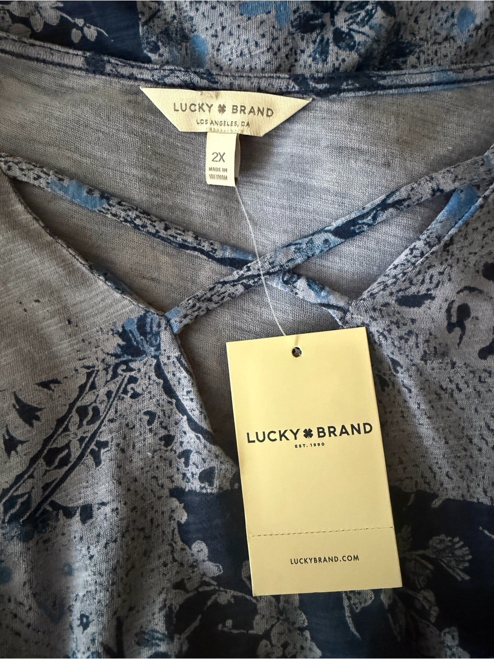 Lucky Brand Blue Patchwork Floral Crisscross Tunic Top Women's Plus Size 2X NWT - Picture 3 of 7